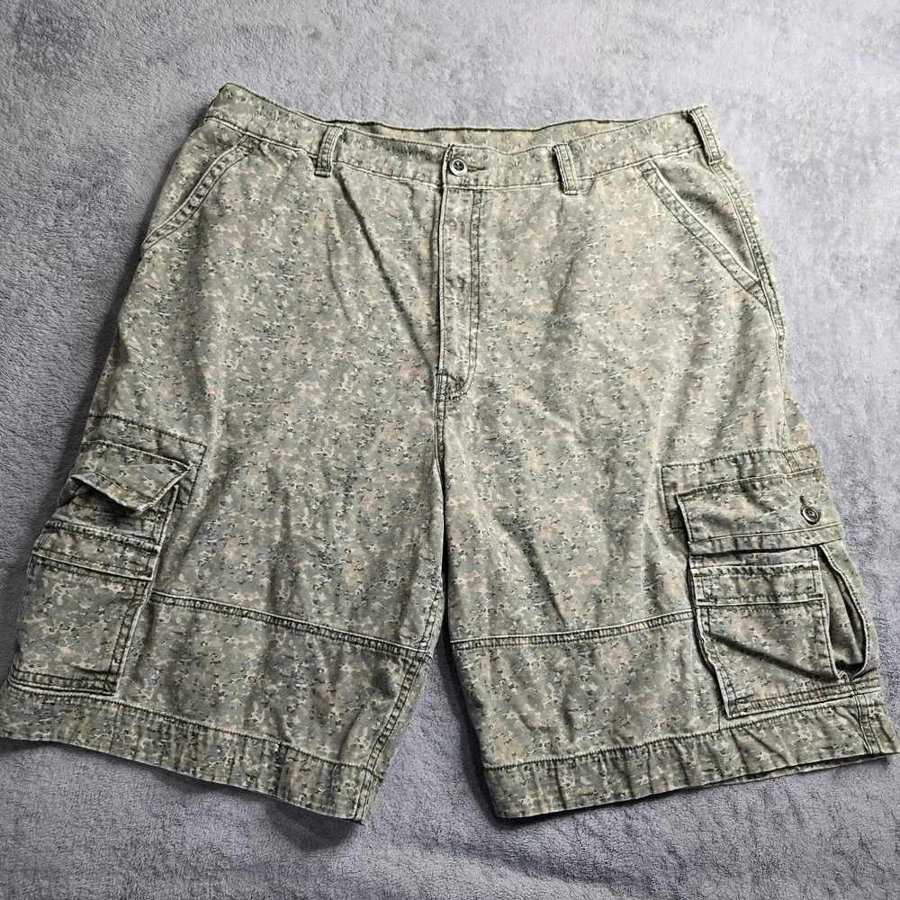 Levis Vintage 1996 Camo Cargo Shorts Mens Size 42 6 Pocket White Labe 11